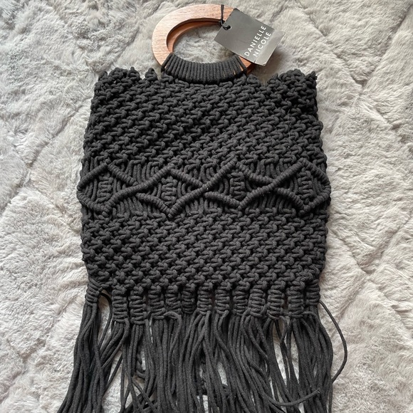 Tassel Bag - Picture 1 of 7